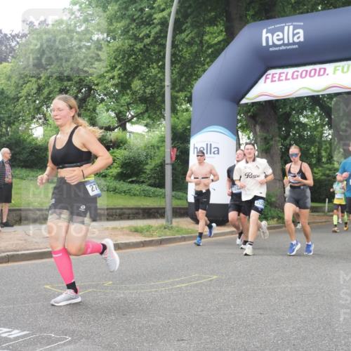 29.06.2025 - hella hamburg halbmarathon KatJ http://msf.ph/oto/8323730 29.06.2025 10:46:15 Zwischen KM18-KM19 2780, 6220, 7065, 8585 meine-sportfotos.de