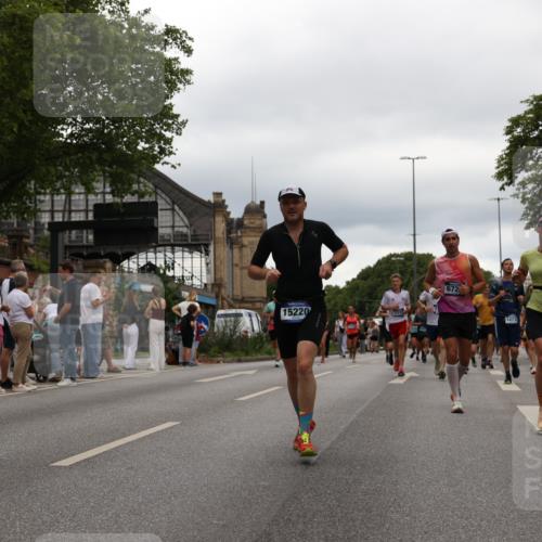 29.06.2025 - hella hamburg halbmarathon Yannick Fuchs http://msf.ph/oto/8324259 29.06.2025 10:51:21 20KM 1200, 1239, 1387, 1563, 1715, 1719, 1972, 2236, 2652, 3575, 4261, 5015, 5134, 5391, 5457, 5458, 5728, 6720, 6892, 7159, 7269, 7833, 8744, 9450, 10383, 10408, 11832, 12144, 12509, 12773, 12774, 13245, 13376, 13523, 13664, 14361, 14737, 14881, 14951, 15090, 15110, 15125, 15189, 15220, 15349, 15664, 16093, 16418, 17201, 17758, 17769, 17848, 18388, 18508 meine-sportfotos.de