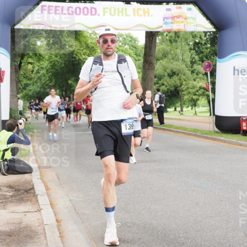29.06.2025 - hella hamburg halbmarathon MichiJ http://msf.ph/oto/8324585 29.06.2025 10:37:34 Zwischen KM18-KM19 1216, 1399, 2878, 3543, 8899, 9551, 11579, 11975, 13812, 13875, 14794, 16731, 16877, 17001, 17319, 17384, 17908, 18370 meine-sportfotos.de