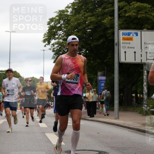 29.06.2025 - hella hamburg halbmarathon Yannick Fuchs http://msf.ph/oto/8324664 29.06.2025 10:51:23 20KM 1200, 1239, 1387, 1563, 1715, 1719, 1972, 2236, 2652, 3141, 3575, 4261, 5015, 5134, 5391, 5457, 5458, 5728, 6720, 6892, 7159, 7269, 7833, 8744, 9450, 10383, 10408, 12144, 12509, 12773, 12774, 13245, 13376, 13523, 13664, 14361, 14737, 14881, 14951, 15090, 15110, 15125, 15189, 15220, 15349, 15664, 16093, 16418, 17201, 17758, 17769, 17848, 18388, 18508 meine-sportfotos.de