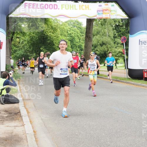 29.06.2025 - hella hamburg halbmarathon MichiJ http://msf.ph/oto/8325040 29.06.2025 10:37:37 Zwischen KM18-KM19 1399, 2878, 3543, 6662, 8153, 8899, 11579, 11975, 13463, 13812, 13875, 14794, 16877, 17001, 17247, 17319, 18228 meine-sportfotos.de