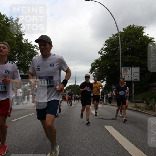 29.06.2025 - hella hamburg halbmarathon Yannick Fuchs http://msf.ph/oto/8325060 29.06.2025 10:51:26 20KM 1200, 1239, 1563, 1715, 1719, 1972, 2236, 2606, 2652, 2806, 3141, 3575, 4261, 4579, 5015, 5134, 5391, 5457, 5458, 6281, 6302, 6720, 6892, 7159, 7269, 7833, 8744, 9450, 10383, 10408, 12144, 12509, 12773, 12774, 13376, 13523, 13664, 14361, 14737, 14881, 14951, 15090, 15110, 15125, 15189, 15220, 15349, 15664, 16093, 16418, 17201, 17455, 17758, 17769, 18508 meine-sportfotos.de