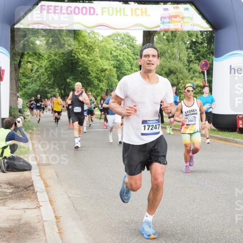 29.06.2025 - hella hamburg halbmarathon MichiJ http://msf.ph/oto/8325144 29.06.2025 10:37:38 Zwischen KM18-KM19 1399, 1507, 3543, 6662, 8153, 8899, 11579, 13463, 14794, 16806, 16877, 17001, 17247, 18228 meine-sportfotos.de
