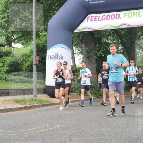 29.06.2025 - hella hamburg halbmarathon KatJ http://msf.ph/oto/8325239 29.06.2025 10:46:28 Zwischen KM18-KM19 6470, 7031, 7223, 7824, 8509 meine-sportfotos.de