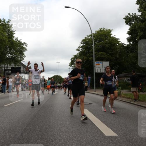 29.06.2025 - hella hamburg halbmarathon Yannick Fuchs http://msf.ph/oto/8325286 29.06.2025 10:51:27 20KM 1200, 1239, 1563, 1715, 1719, 1972, 2236, 2606, 2652, 2806, 3141, 3575, 4261, 4579, 5015, 5134, 5391, 5457, 5458, 6281, 6302, 6720, 6892, 7159, 7269, 7833, 8744, 9450, 10383, 10408, 12144, 12509, 12773, 12774, 13376, 13523, 13664, 14361, 14737, 14881, 14951, 15090, 15110, 15125, 15189, 15220, 15229, 15349, 15664, 16093, 16418, 17201, 17455, 17758, 17769, 18508 meine-sportfotos.de