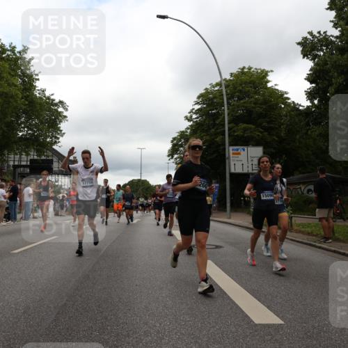 29.06.2025 - hella hamburg halbmarathon Yannick Fuchs http://msf.ph/oto/8325334 29.06.2025 10:51:27 20KM 1200, 1239, 1563, 1715, 1719, 1972, 2236, 2606, 2652, 2806, 3141, 3575, 4261, 4579, 5015, 5134, 5391, 5457, 5458, 6281, 6302, 6720, 6892, 7159, 7269, 7833, 8744, 9450, 10383, 10408, 12144, 12509, 12773, 12774, 13376, 13523, 13664, 14361, 14737, 14881, 14951, 15090, 15110, 15125, 15189, 15220, 15229, 15349, 15664, 16093, 16418, 17201, 17455, 17758, 17769, 18508 meine-sportfotos.de