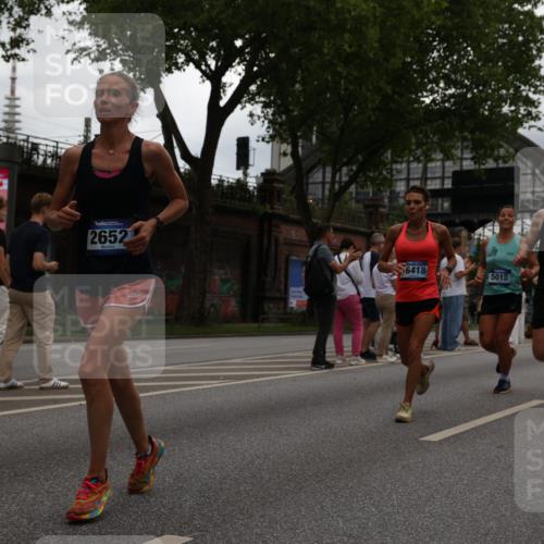 29.06.2025 - hella hamburg halbmarathon Yannick Fuchs http://msf.ph/oto/8325742 29.06.2025 10:51:29 20KM 1200, 1239, 1563, 1715, 1719, 1972, 2236, 2606, 2652, 2806, 3141, 3575, 4261, 4579, 5015, 5134, 5391, 5457, 5458, 6281, 6302, 6720, 6892, 7159, 7269, 7833, 8744, 9450, 10383, 10408, 12144, 12509, 12773, 12774, 13376, 13664, 14361, 14737, 14881, 14951, 15090, 15110, 15189, 15220, 15229, 15349, 15664, 16418, 16517, 17455, 17543, 17758, 18508 meine-sportfotos.de
