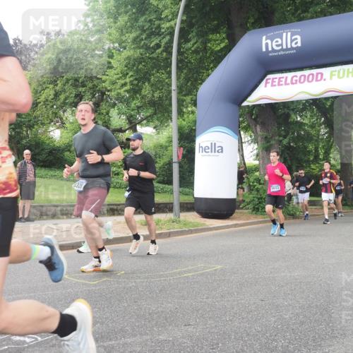 29.06.2025 - hella hamburg halbmarathon KatJ http://msf.ph/oto/8325855 29.06.2025 10:46:33 Zwischen KM18-KM19 4238, 6033, 6438, 6470, 8326 meine-sportfotos.de