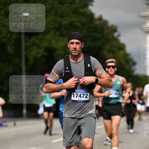 29.06.2025 - hella hamburg halbmarathon Dr. Thomas Lammeyer http://msf.ph/oto/8326036 29.06.2025 10:17:35 Kennedybrücke 1194, 1859, 1939, 2055, 2359, 2721, 2891, 2904, 2961, 2987, 3218, 3729, 4001, 4795, 4950, 5232, 5631, 6026, 6207, 7346, 7460, 7462, 7913, 8673, 8913, 9128, 9612, 9631, 10442, 10443 meine-sportfotos.de