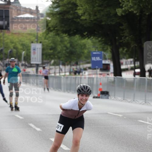 29.06.2025 - hella hamburg halbmarathon Jannik Wohlers http://msf.ph/oto/8326137 29.06.2025 09:00:49 Lombardsbrücke  meine-sportfotos.de