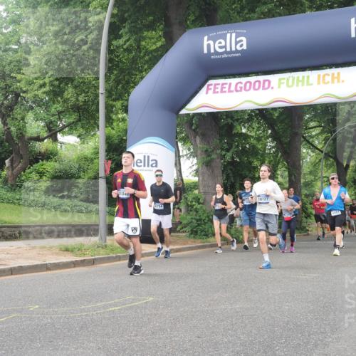 29.06.2025 - hella hamburg halbmarathon KatJ http://msf.ph/oto/8326227 29.06.2025 10:46:35 Zwischen KM18-KM19 2730, 4238, 6033, 6087, 6438, 6754, 8326 meine-sportfotos.de
