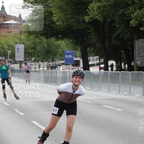 29.06.2025 - hella hamburg halbmarathon Jannik Wohlers http://msf.ph/oto/8326277 29.06.2025 09:00:49 Lombardsbrücke  meine-sportfotos.de