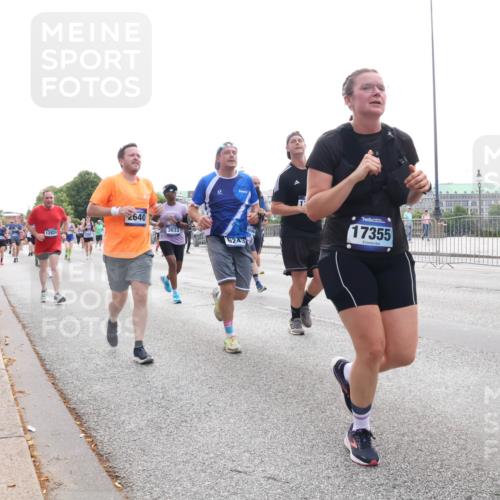 29.06.2025 - hella hamburg halbmarathon Lena Gebhardt http://msf.ph/oto/8326344 29.06.2025 10:37:44 Lombardsbrücke 12824, 2640, 3633, 17355, 1276, 1337, 1475, 1578, 1799, 1819, 1985, 2016, 2199, 2486, 2640, 2853, 3230, 3246, 3633, 3880, 4097, 5139, 5146, 5171, 5186, 5522, 5560, 5790, 5875, 5940, 6243, 6362, 6697, 6821, 6955, 7085, 7124, 7235, 7244, 7321, 7350, 7544, 7696, 7777, 7823, 8811, 8843, 8985, 9247, 9288, 9524, 9895, 10159, 10506, 10836, 11087, 11543, 12123, 12254, 12472, 12824, 16680, 17798 meine-sportfotos.de