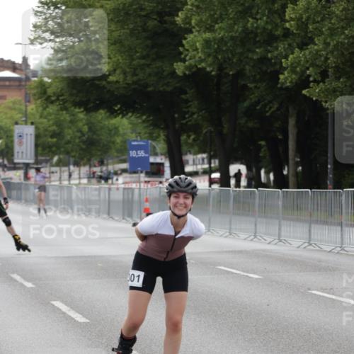 29.06.2025 - hella hamburg halbmarathon Jannik Wohlers http://msf.ph/oto/8326366 29.06.2025 09:00:49 Lombardsbrücke  meine-sportfotos.de