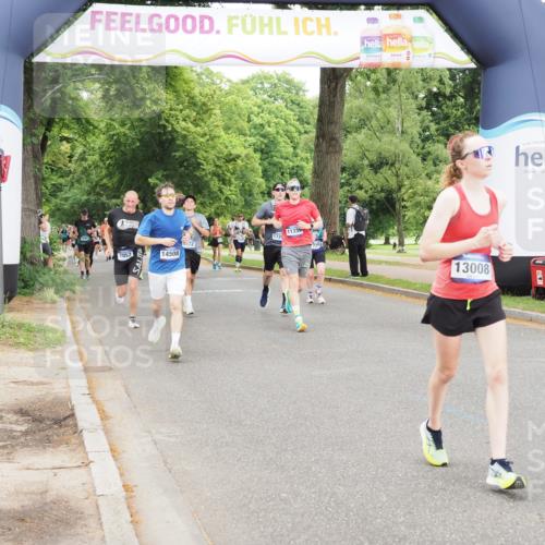 29.06.2025 - hella hamburg halbmarathon MichiJ http://msf.ph/oto/8326508 29.06.2025 10:37:48 Zwischen KM18-KM19 1094, 1321, 4033, 4127, 4816, 5115, 8572, 10189, 11339, 11455, 12733, 13008, 13282, 15392, 16843, 16887, 17282, 18499 meine-sportfotos.de