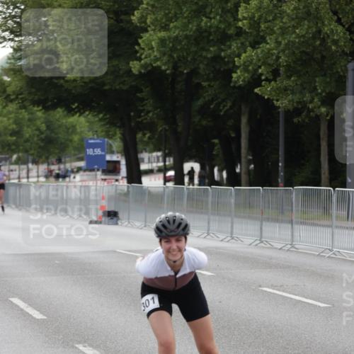 29.06.2025 - hella hamburg halbmarathon Jannik Wohlers http://msf.ph/oto/8326604 29.06.2025 09:00:49 Lombardsbrücke  meine-sportfotos.de