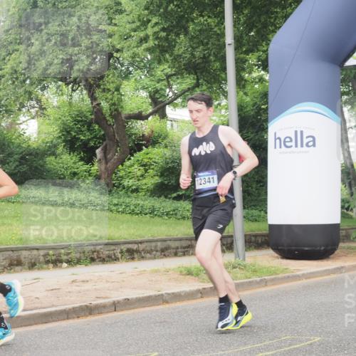 29.06.2025 - hella hamburg halbmarathon KatJ http://msf.ph/oto/8326665 29.06.2025 10:17:05 Zwischen KM18-KM19  meine-sportfotos.de