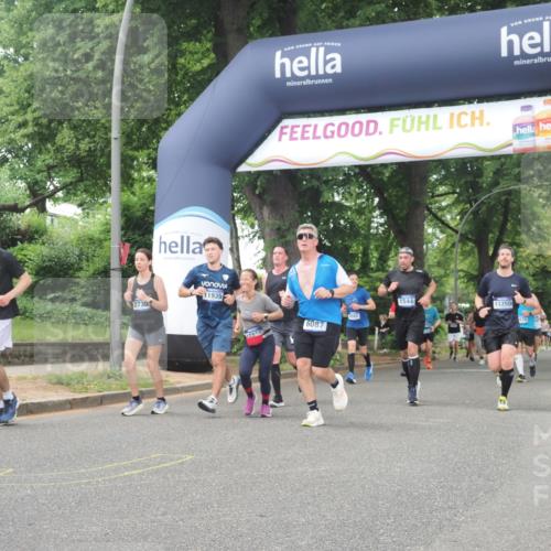 29.06.2025 - hella hamburg halbmarathon KatJ http://msf.ph/oto/8326689 29.06.2025 10:46:37 Zwischen KM18-KM19 1019, 1544, 2730, 4238, 6033, 6087, 6438, 6754, 8326 meine-sportfotos.de
