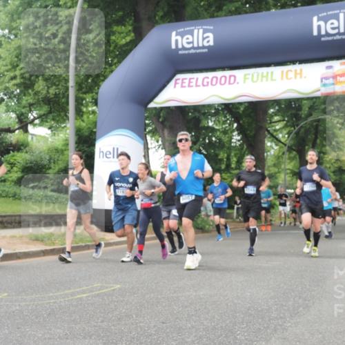 29.06.2025 - hella hamburg halbmarathon KatJ http://msf.ph/oto/8326722 29.06.2025 10:46:37 Zwischen KM18-KM19 1019, 1544, 2730, 4238, 6033, 6087, 6438, 6754, 8326 meine-sportfotos.de