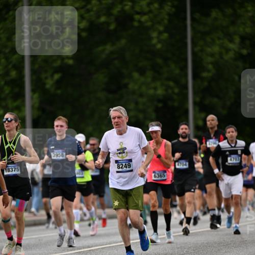 29.06.2025 - hella hamburg halbmarathon Dr. Thomas Lammeyer http://msf.ph/oto/8327005 29.06.2025 10:39:32 Kennedybrücke 1417, 1497, 1821, 1849, 2198, 2265, 2787, 3170, 3958, 4333, 4564, 4696, 4703, 5027, 5793, 6029, 6189, 6365, 6379, 6397, 6471, 6746, 6803, 6859, 7386, 7733, 8249, 8296, 9342, 9803, 10335, 10358, 10360, 10393, 10652, 11320 meine-sportfotos.de
