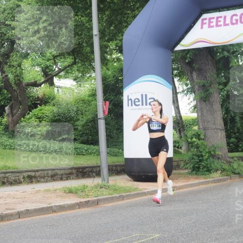 29.06.2025 - hella hamburg halbmarathon KatJ http://msf.ph/oto/8327008 29.06.2025 10:17:06 Zwischen KM18-KM19  meine-sportfotos.de