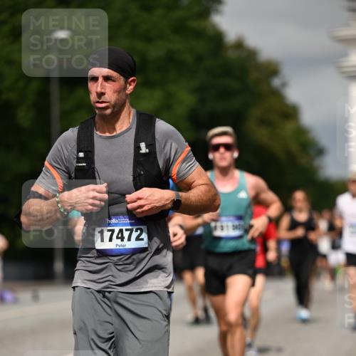 29.06.2025 - hella hamburg halbmarathon Dr. Thomas Lammeyer http://msf.ph/oto/8327303 29.06.2025 10:17:36 Kennedybrücke 1194, 1859, 1939, 2055, 2359, 2721, 2891, 2904, 2961, 2987, 3218, 3729, 4001, 4032, 4795, 4950, 5232, 5631, 6026, 6207, 7346, 7460, 7462, 7913, 8673, 8913, 9128, 9612, 9631, 10442, 10443 meine-sportfotos.de