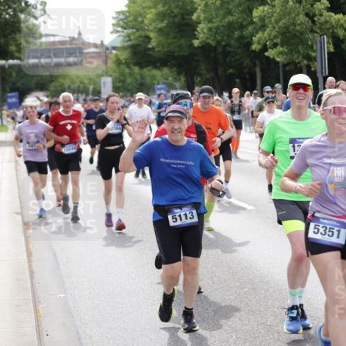 29.06.2025 - hella hamburg halbmarathon Jannik Wohlers http://msf.ph/oto/8327336 29.06.2025 10:39:55 Lombardsbrücke 1018, 1037, 2019, 2109, 2254, 2515, 2572, 3237, 3293, 3295, 3515, 3607, 3808, 3810, 4173, 4271, 4756, 5113, 5263, 5351, 5352, 5975, 6076, 6363, 6463, 6548, 6673, 6866, 6876, 6920, 7108, 7174, 7675, 7850, 8307, 8815, 9187, 9468, 10474, 10818, 10953, 11176, 11188, 11653, 11717, 11970, 11973, 12364, 12444, 12501, 12760, 12981, 13005, 13030, 13069, 13290, 13410, 13466, 13577, 13651, 14341, 14851, 15549, 15927, 16681, 17318, 18101, 18110, 18213, 18771 meine-sportfotos.de