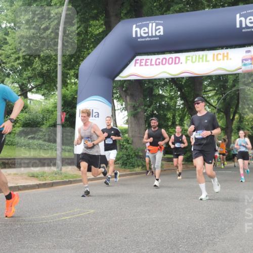 29.06.2025 - hella hamburg halbmarathon KatJ http://msf.ph/oto/8327595 29.06.2025 10:46:43 Zwischen KM18-KM19 1019, 1544, 2426, 2730, 3780, 6087, 6327 meine-sportfotos.de