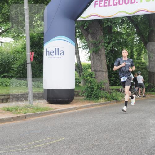 29.06.2025 - hella hamburg halbmarathon KatJ http://msf.ph/oto/8327612 29.06.2025 10:17:08 Zwischen KM18-KM19 1065 meine-sportfotos.de