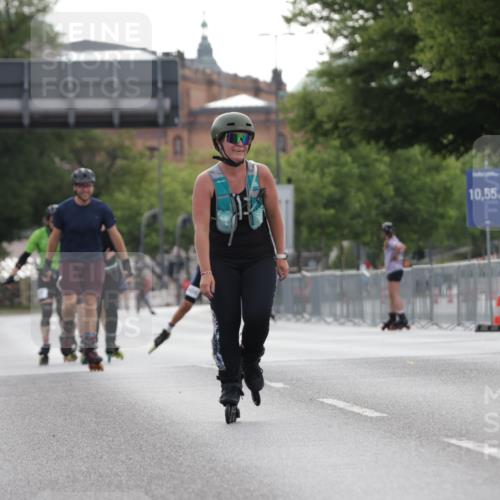 29.06.2025 - hella hamburg halbmarathon Jannik Wohlers http://msf.ph/oto/8327728 29.06.2025 09:00:56 Lombardsbrücke  meine-sportfotos.de