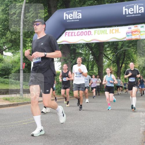 29.06.2025 - hella hamburg halbmarathon KatJ http://msf.ph/oto/8327793 29.06.2025 10:46:44 Zwischen KM18-KM19 1019, 1544, 2426, 3780, 6327 meine-sportfotos.de