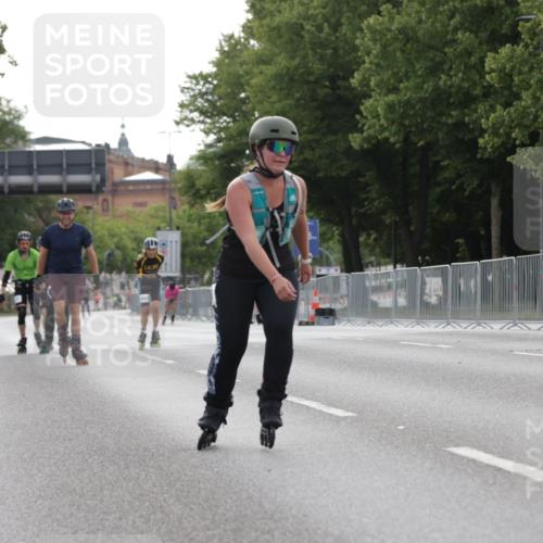 29.06.2025 - hella hamburg halbmarathon Jannik Wohlers http://msf.ph/oto/8328288 29.06.2025 09:00:58 Lombardsbrücke  meine-sportfotos.de