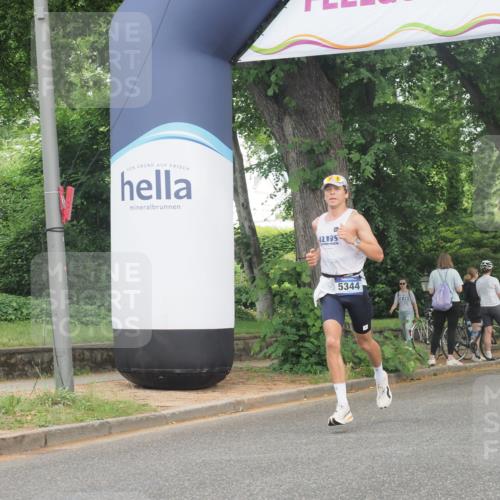 29.06.2025 - hella hamburg halbmarathon KatJ http://msf.ph/oto/8328500 29.06.2025 10:17:12 Zwischen KM18-KM19 1065, 5344 meine-sportfotos.de