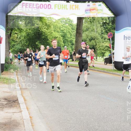 29.06.2025 - hella hamburg halbmarathon MichiJ http://msf.ph/oto/8328611 29.06.2025 10:37:58 Zwischen KM18-KM19 1119, 1817, 4346, 5336, 6027, 6125, 7052, 10691, 12016, 13051, 13758, 16285, 16666, 16800, 17221, 18960, 18982, 19007 meine-sportfotos.de