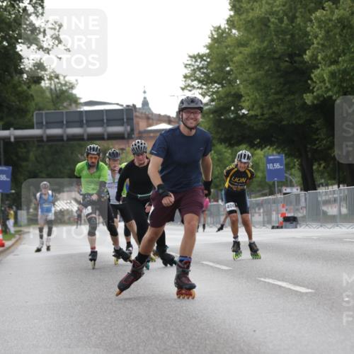 29.06.2025 - hella hamburg halbmarathon Jannik Wohlers http://msf.ph/oto/8328758 29.06.2025 09:01:01 Lombardsbrücke  meine-sportfotos.de