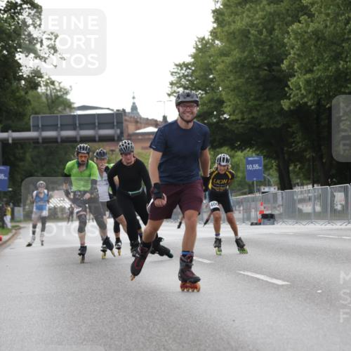 29.06.2025 - hella hamburg halbmarathon Jannik Wohlers http://msf.ph/oto/8328785 29.06.2025 09:01:01 Lombardsbrücke  meine-sportfotos.de