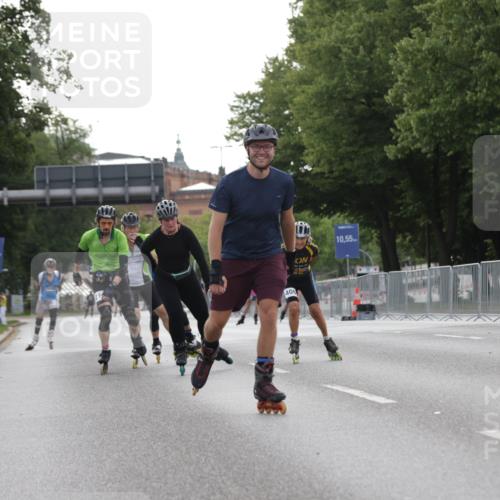 29.06.2025 - hella hamburg halbmarathon Jannik Wohlers http://msf.ph/oto/8328796 29.06.2025 09:01:01 Lombardsbrücke  meine-sportfotos.de