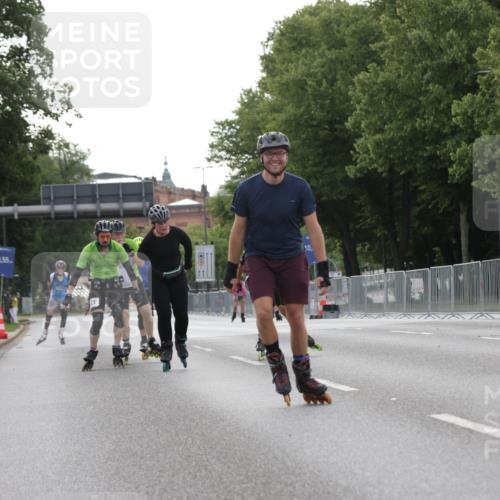 29.06.2025 - hella hamburg halbmarathon Jannik Wohlers http://msf.ph/oto/8328855 29.06.2025 09:01:01 Lombardsbrücke  meine-sportfotos.de