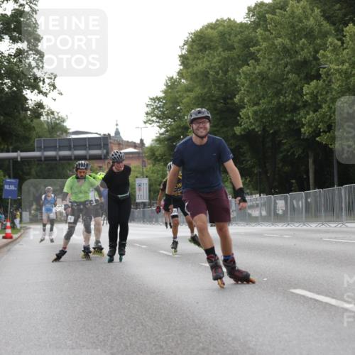 29.06.2025 - hella hamburg halbmarathon Jannik Wohlers http://msf.ph/oto/8328903 29.06.2025 09:01:01 Lombardsbrücke  meine-sportfotos.de