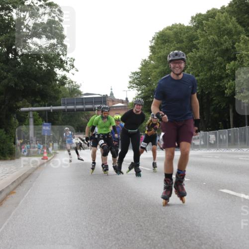29.06.2025 - hella hamburg halbmarathon Jannik Wohlers http://msf.ph/oto/8328952 29.06.2025 09:01:02 Lombardsbrücke  meine-sportfotos.de