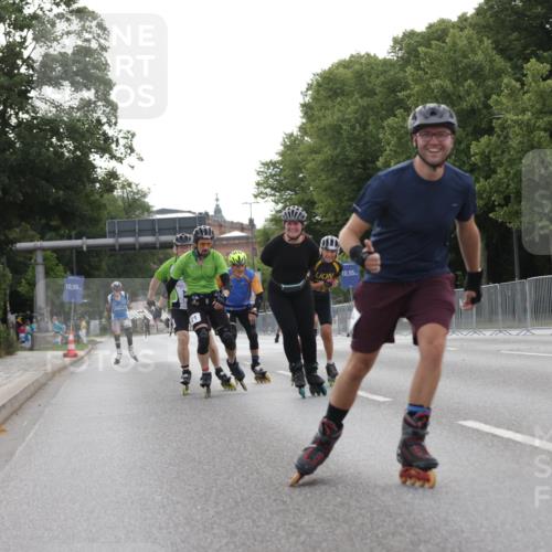 29.06.2025 - hella hamburg halbmarathon Jannik Wohlers http://msf.ph/oto/8329023 29.06.2025 09:01:02 Lombardsbrücke  meine-sportfotos.de