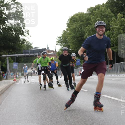 29.06.2025 - hella hamburg halbmarathon Jannik Wohlers http://msf.ph/oto/8329037 29.06.2025 09:01:02 Lombardsbrücke  meine-sportfotos.de