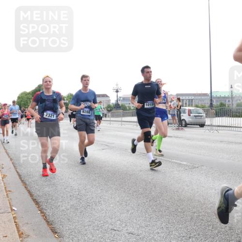 29.06.2025 - hella hamburg halbmarathon Lena Gebhardt http://msf.ph/oto/8329187 29.06.2025 10:37:50 Lombardsbrücke 75, 10155, 9288, 7321, 1337, 1475, 1578, 1799, 1901, 1985, 2199, 2486, 2640, 2786, 2853, 3230, 3246, 3633, 3880, 4921, 5139, 5171, 5186, 5522, 5713, 5790, 5875, 6199, 6243, 6362, 6697, 6821, 6955, 7085, 7118, 7124, 7244, 7321, 7350, 7544, 7629, 7696, 7777, 8843, 8985, 9247, 9288, 9524, 9895, 10159, 10506, 10836, 11087, 11543, 12123, 12254, 12472, 12824, 16680, 17798 meine-sportfotos.de