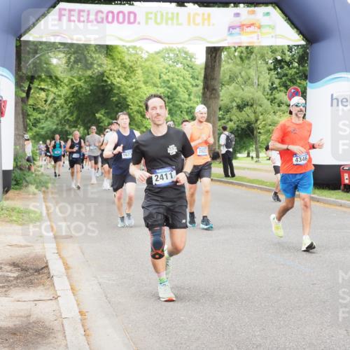 29.06.2025 - hella hamburg halbmarathon MichiJ http://msf.ph/oto/8329619 29.06.2025 10:38:01 Zwischen KM18-KM19 1119, 1817, 2411, 2823, 4346, 5087, 5336, 6125, 7224, 10691, 12016, 12235, 12545, 13051, 13758, 16732, 16800, 17221, 18884, 18960, 18982, 19007 meine-sportfotos.de