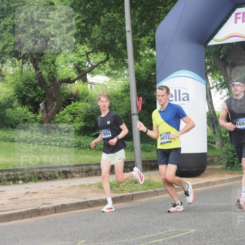 29.06.2025 - hella hamburg halbmarathon KatJ http://msf.ph/oto/8329781 29.06.2025 10:17:16 Zwischen KM18-KM19 1065, 5344 meine-sportfotos.de