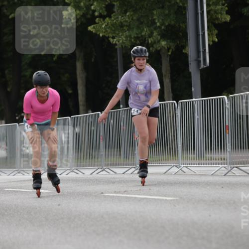 29.06.2025 - hella hamburg halbmarathon Jannik Wohlers http://msf.ph/oto/8330084 29.06.2025 09:01:08 Lombardsbrücke  meine-sportfotos.de