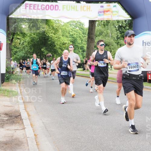 29.06.2025 - hella hamburg halbmarathon MichiJ http://msf.ph/oto/8330410 29.06.2025 10:38:04 Zwischen KM18-KM19 1461, 1466, 1817, 2411, 2823, 4346, 5087, 5336, 7176, 7224, 7583, 10371, 11422, 12235, 12450, 12545, 13051, 16653, 16732, 16907, 18884, 19007 meine-sportfotos.de
