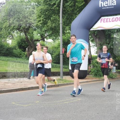 29.06.2025 - hella hamburg halbmarathon KatJ http://msf.ph/oto/8330426 29.06.2025 10:47:00 Zwischen KM18-KM19 1681, 2091, 2363, 3169, 3698, 4013, 5347, 6757 meine-sportfotos.de