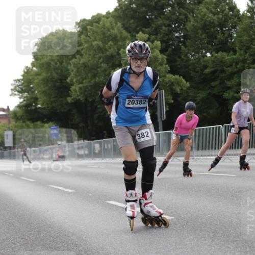 29.06.2025 - hella hamburg halbmarathon Jannik Wohlers http://msf.ph/oto/8330427 29.06.2025 09:01:10 Lombardsbrücke  meine-sportfotos.de