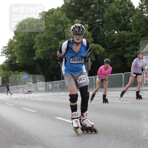 29.06.2025 - hella hamburg halbmarathon Jannik Wohlers http://msf.ph/oto/8330461 29.06.2025 09:01:10 Lombardsbrücke  meine-sportfotos.de